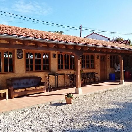 Apartamentos La Regata Viveda 외부 사진